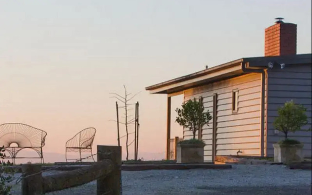 Halcyon Cottage Retreat