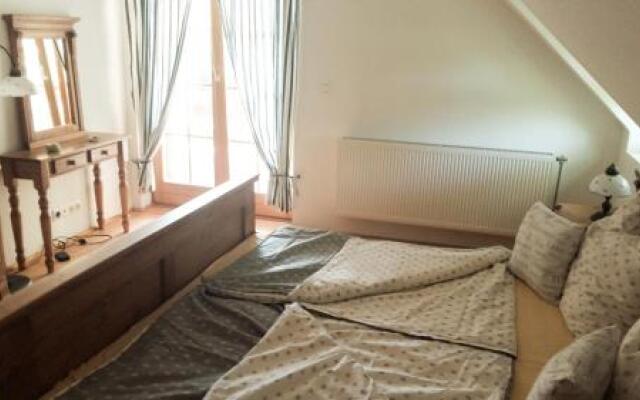 Balaton Rustic Guesthouse