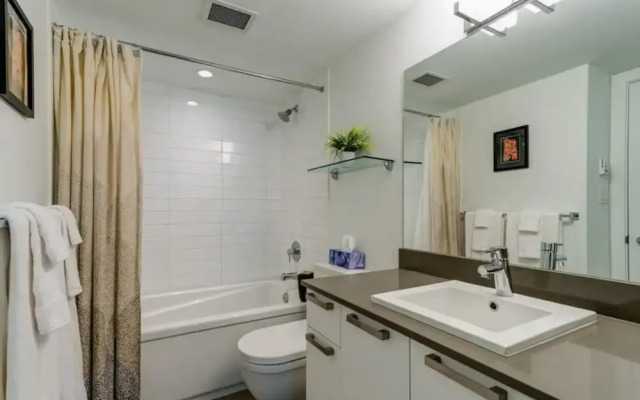 Songhees Suite at the Union Apartment