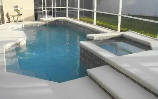 340 Henley Circle Holiday home