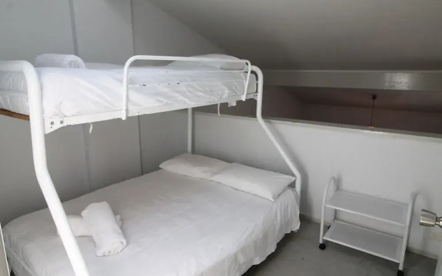 Razorback 1 - Razorback Plaza Jindabyne