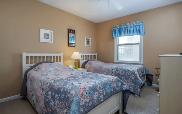 Sunset South 2 - 2 Br Condo