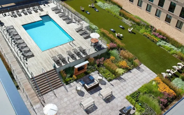 Theatre District Condos by Barsala