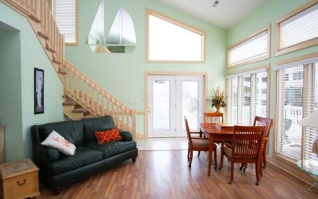 Absolute Paradise - 5 Br Home