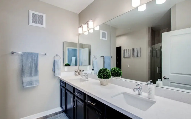 Queen Creek #356 - 2 Br Condo