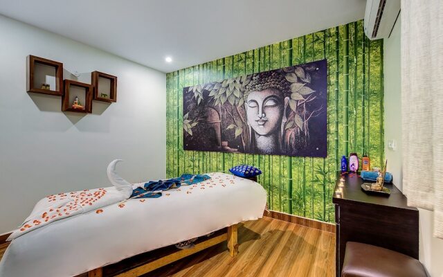 Collection O 30015 Kanaka Grand Hebbal