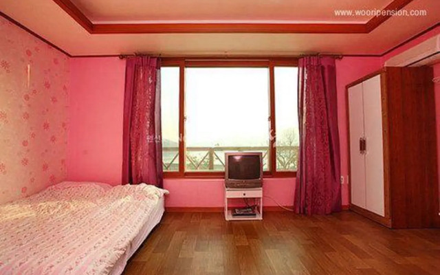 Ganghwa Sun House Pension