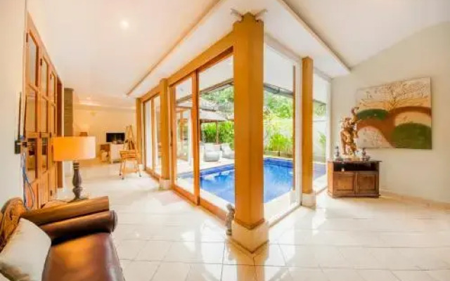 Villa damai