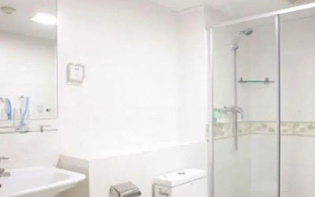 7 Days Inn Xining Dashizi Center Branch