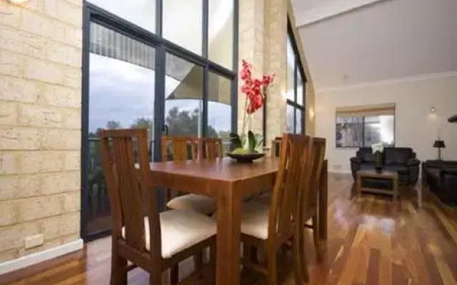 Swanview Ardross Shortstays