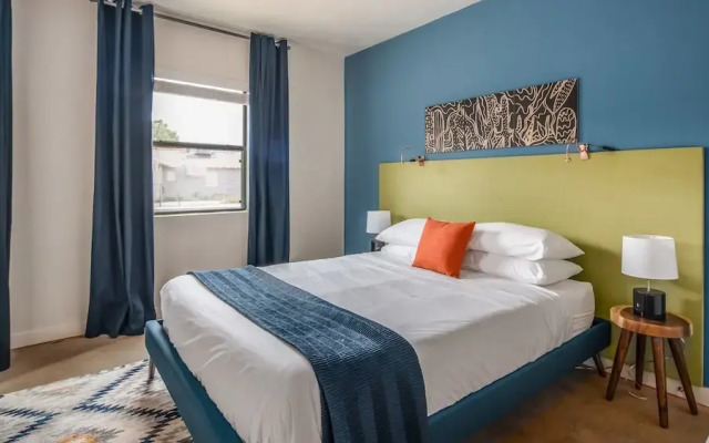2BR Apt Central PHX by WanderJaunt