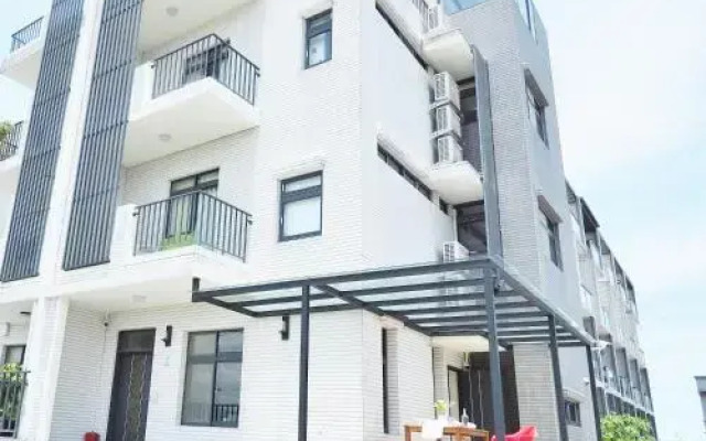 Season 5 Country Inn