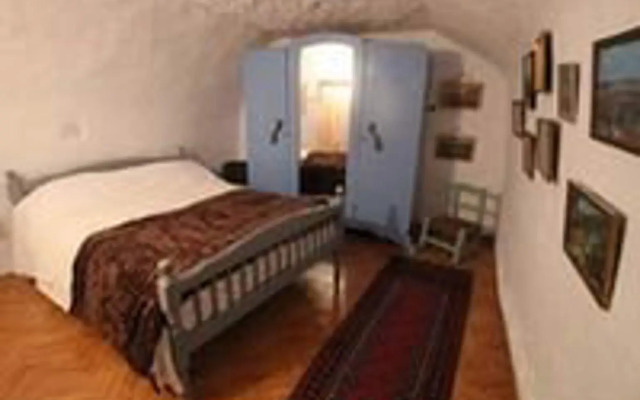 Ventica Cave House and B&B