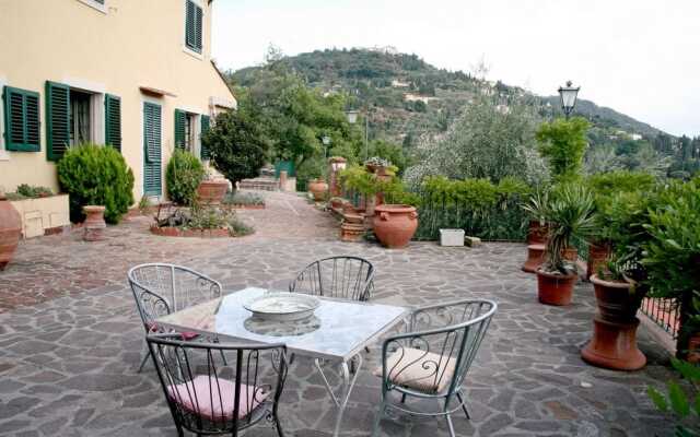 Tuscany-VillaRentals - Vicinity