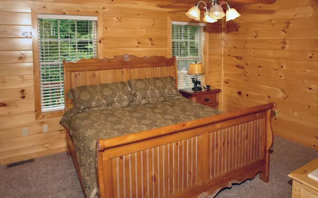 Hillbilly Hilton #525