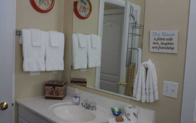 Pickens Pad 13BD - 1 Br Condo