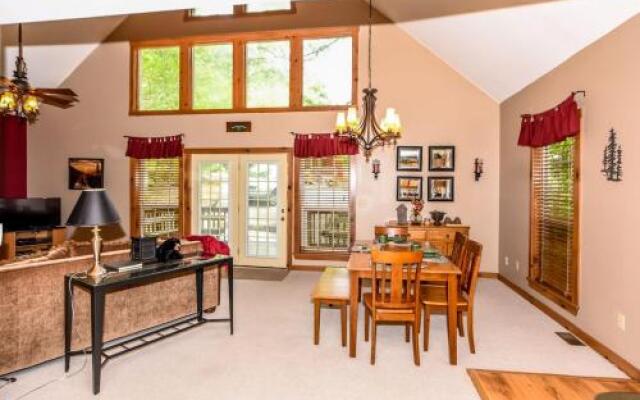 Hibernation Station - 1 Br home by RedAwning