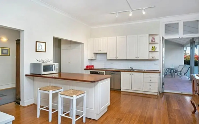The Apartment Service EAST5