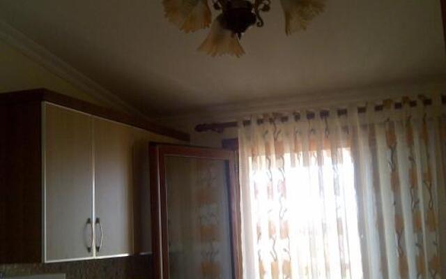 Guest House Fatos Biti