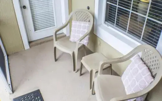 Windsor Palms Two-Bedroom condo 8102