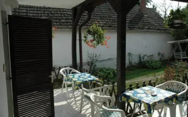 ABCD Apartmanház