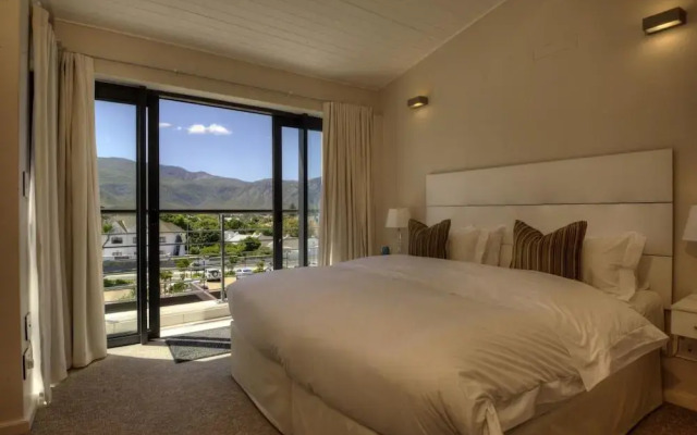 Whale Coast Guesthouse