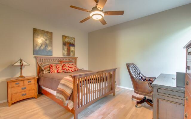 100th Street - 2 Br condo by RedAwning