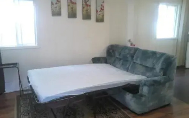 Canora Vacation Home