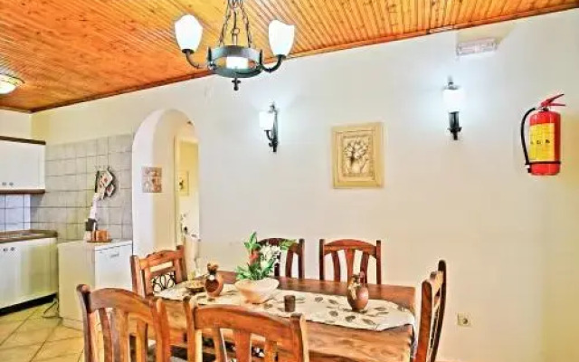 Angeliki Apartments