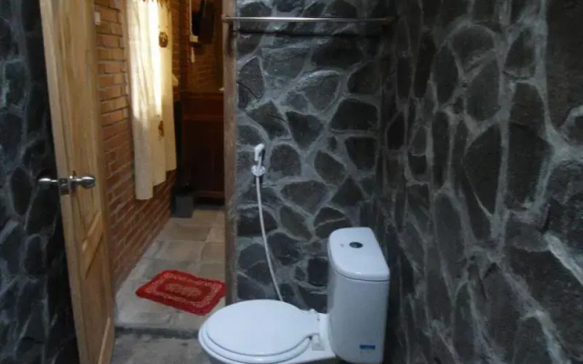 Kampung Tembi Guest House