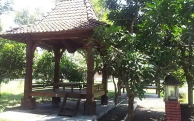 Kampoeng Ulu Resort