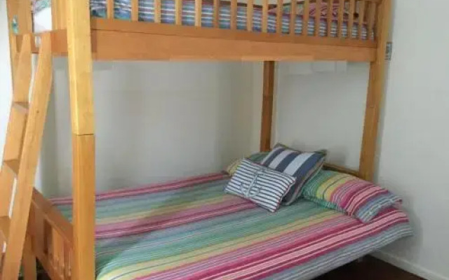 Warm and welcoming home by the beach - The Boulevarde, Bongaree
