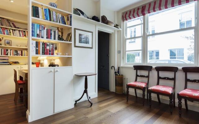 Veeve  Charming 1 Bed In Codrington Mews Notting Hill