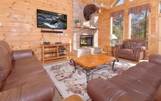 Life Of Luxury 12 - Eight Bedroom Cabin