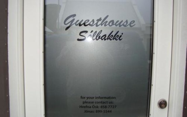 Guesthouse Sólbakki