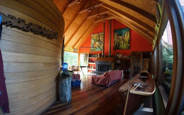 Hostal Flor Del Bosque