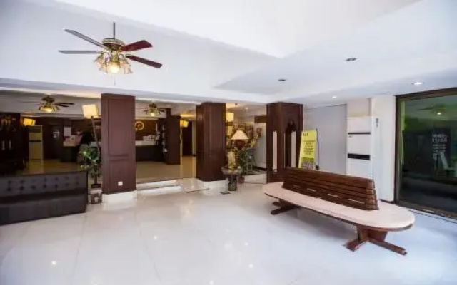 Zen Rooms Arak Road Hotel