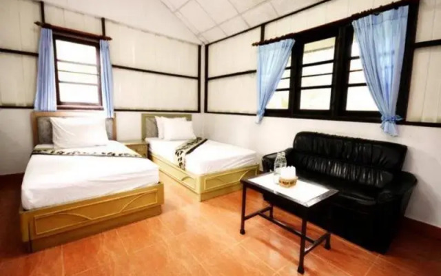 Bann Suan Nok Resort