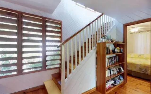 Island Breeze Villa