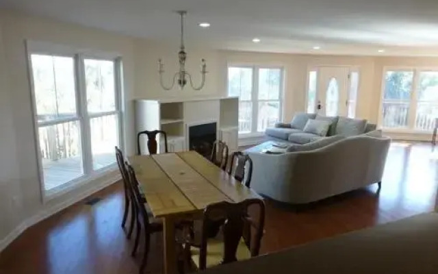 510 W Ashley-Mountain to Sea