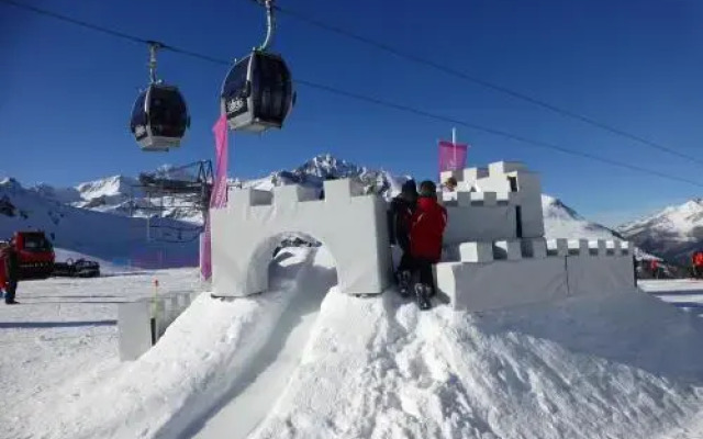 Le Cheval Blanc Valfrejus