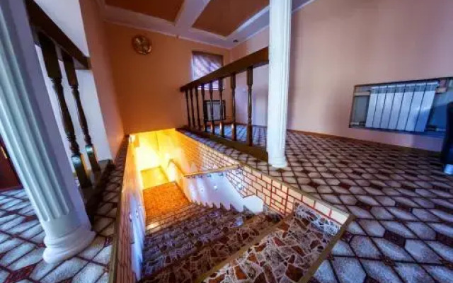 Мотель Двое