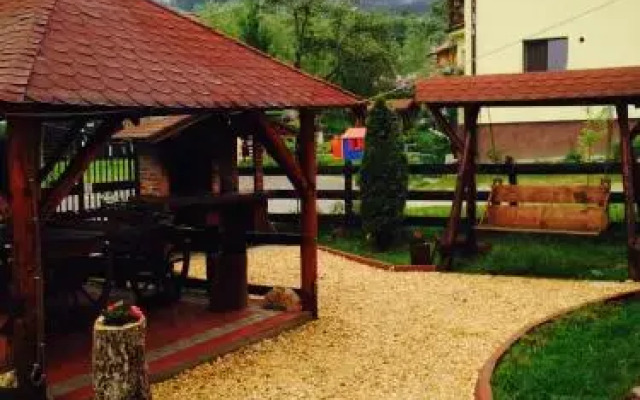Pensiunea Esenzza