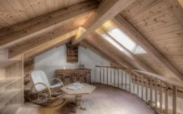 Alexander Mountain-Lodge