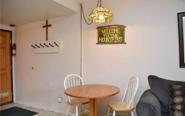 Trail's End Condomimiums Unit 311 by RedAwning