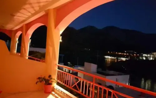 Bella Vista
