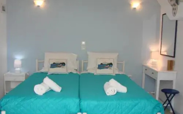 Kiki's Apartments