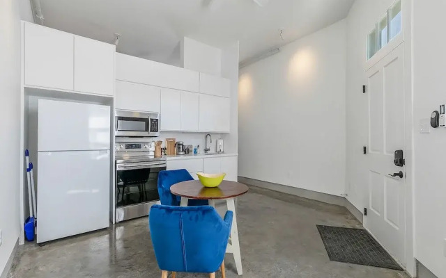 Stunning 1BR in Garden District by Hosteeva