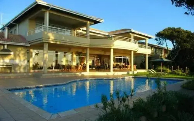 Albatross Guest House
