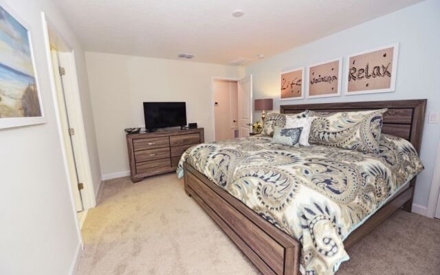 1586 Moon Valley Drive